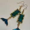 Tauranga Jewellery: earrings green and blue with whale tails