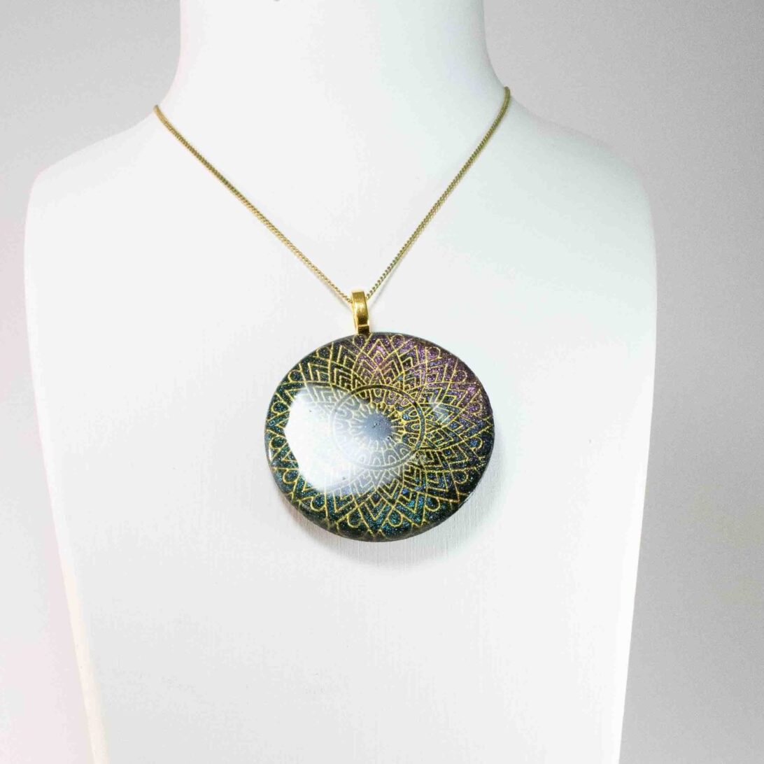 feb 2024-0237 Sparkly hand made pendant