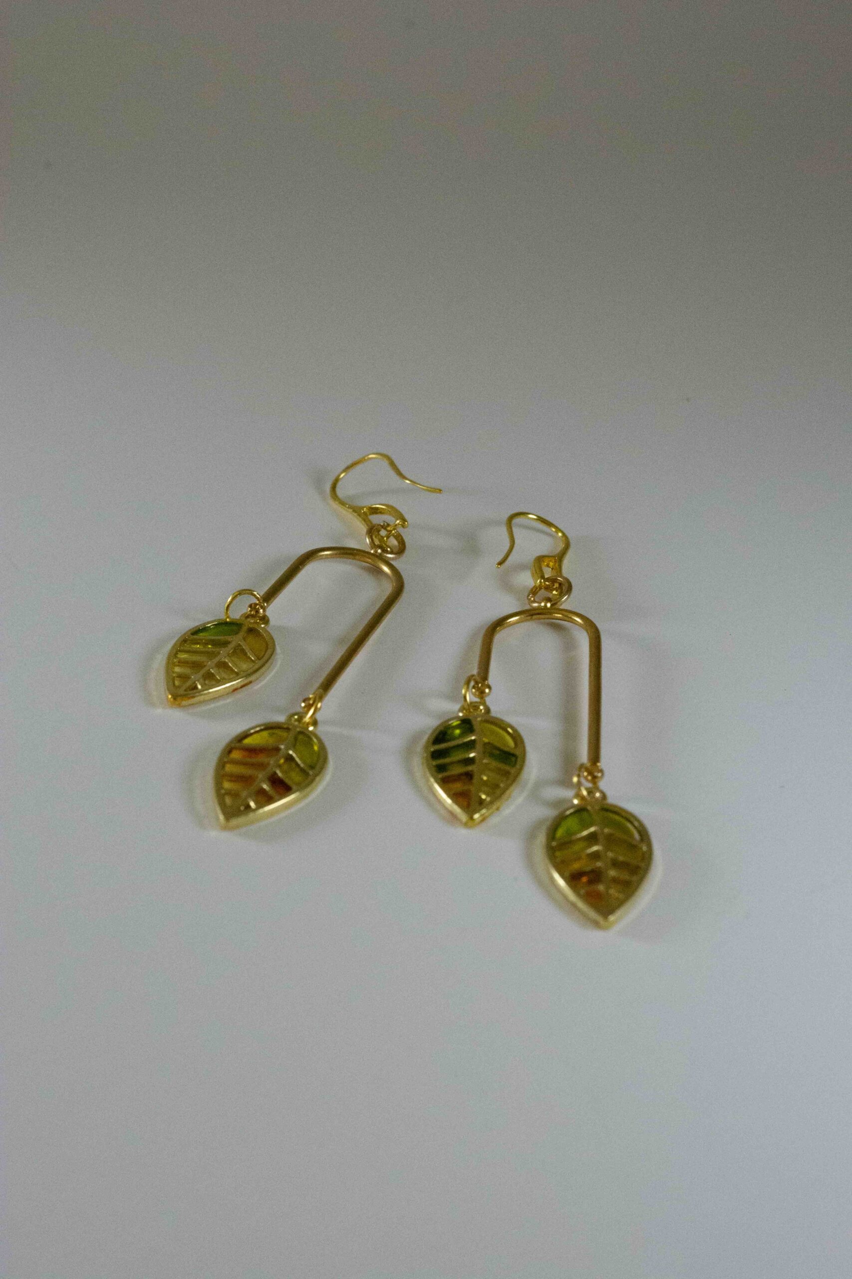 Double leaf dangle earrings Double leaf dangle earrings